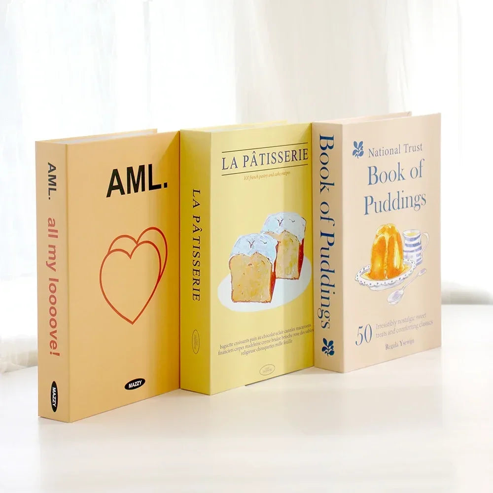 Lot de 3 Faux Livres Décoratifs – Accessoire Déco Table Basse Étagère Salon