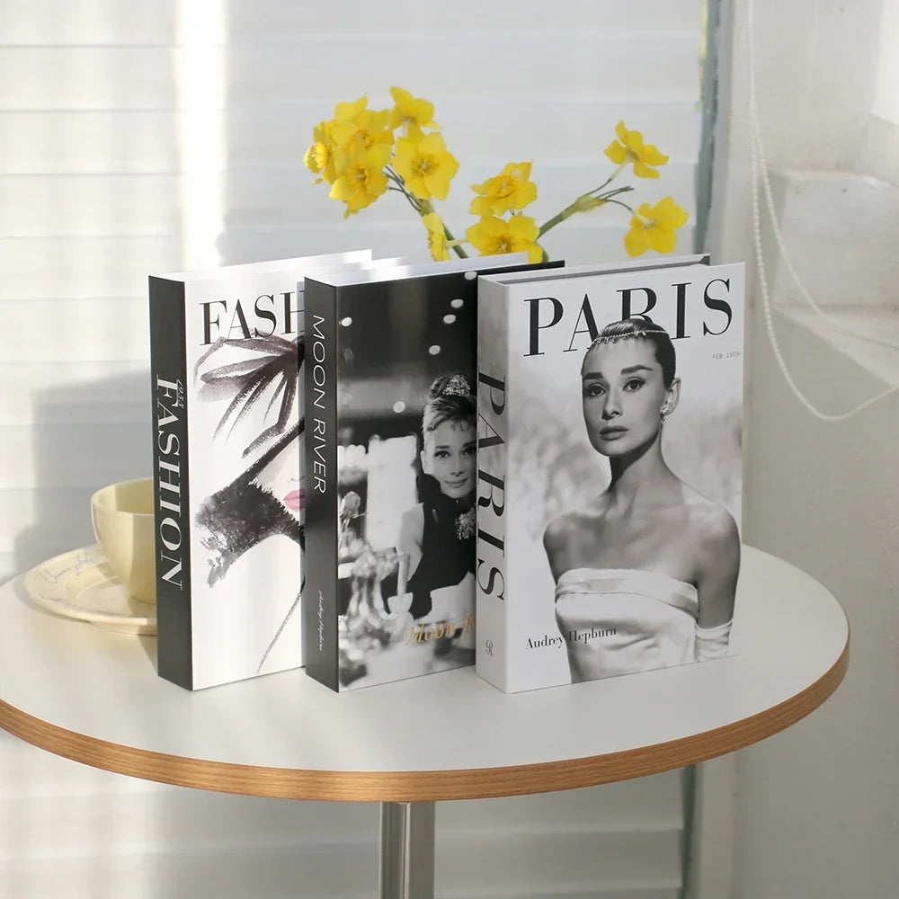 Lot de 3 Faux Livres Décoratifs – Accessoire Déco Table Basse Étagère Salon