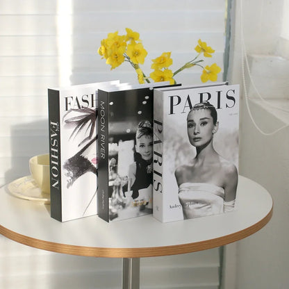 Lot de 3 Faux Livres Décoratifs – Accessoire Déco Table Basse Étagère Salon
