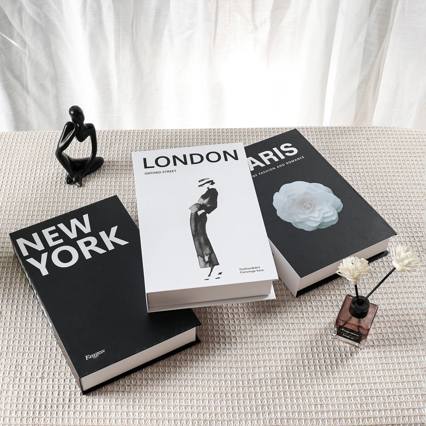 Lot de 3 Faux Livres Décoratifs – Accessoire Déco Table Basse Étagère Salon