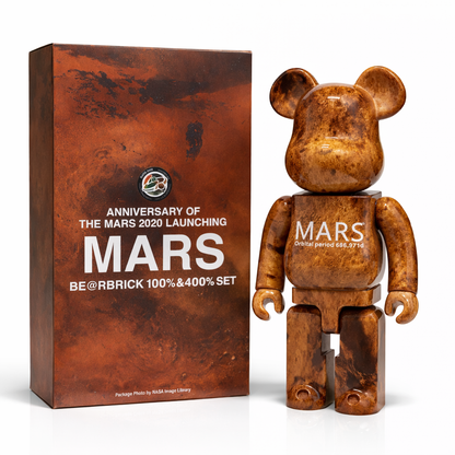 Bearbrick Astro bleu argenté 28cm design futuriste gaming et déco geek