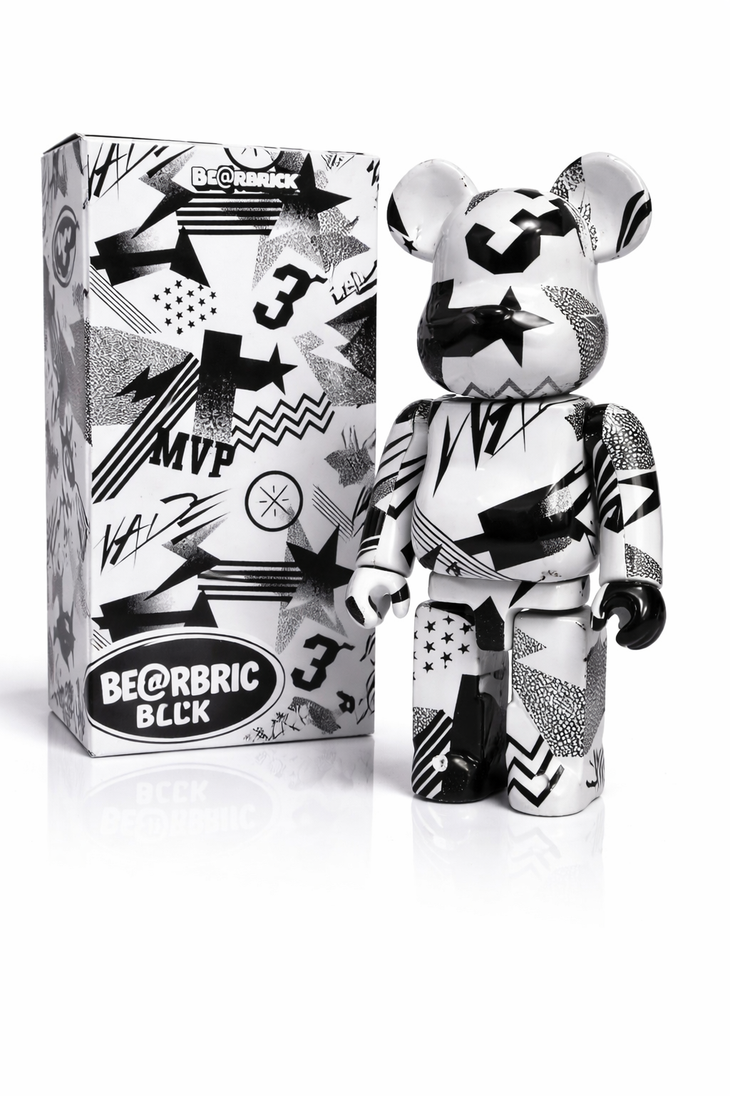 Bearbrick Paint Black Street 28cm art urbain noir et blanc collector