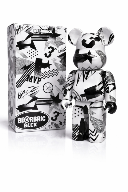 Bearbrick Paint Black Street 28cm art urbain noir et blanc collector